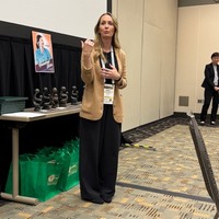 ACNA President Heather Norman welcomes members and guests. 