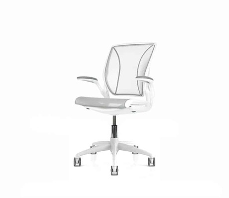 Photo of World multi-tasking chair by Humanscale Design Studio, vue 1, available at Oburo in Montreal