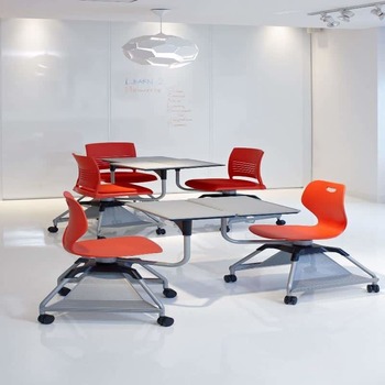 Photo of Learn2 individual adjustable work table by KI, vue 2, available at Oburo in Montreal