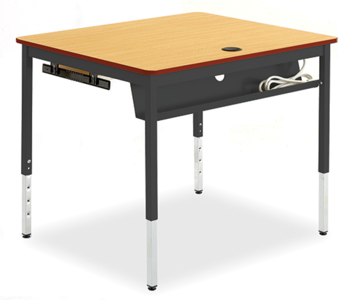 Photo of Honor Roll 4-Leg Computer Table by Alumni, vue 1, available at Oburo in Montreal