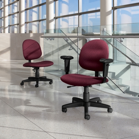 Photo of Score Multi Tasking Chair by Global, vue 1, available at Oburo in Montreal