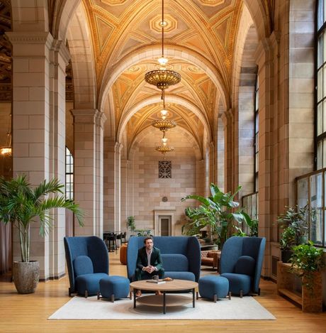 Photo de opal-fauteuil-lounge image de galerie 7. Opal - Fauteuil Lounge Image 2. Tous les détails chez Oburo, expert en mobilier de bureau pour la clinique ou la salle de classe à Montréal.