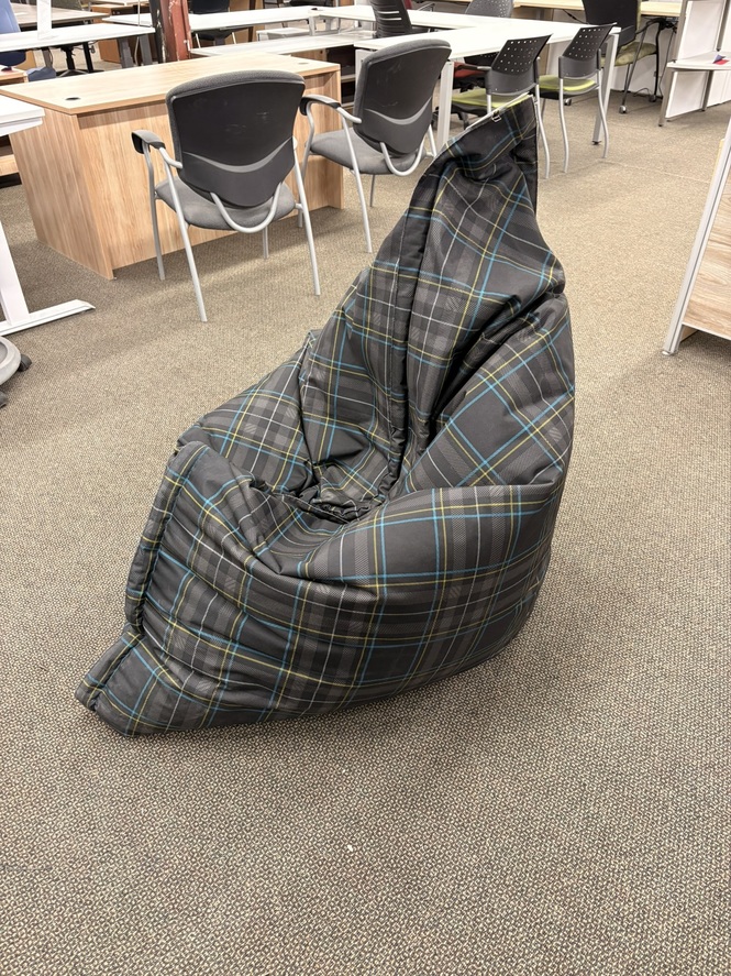 Photo de Bean Bag, vue 1, disponible chez Oburo à Montréal