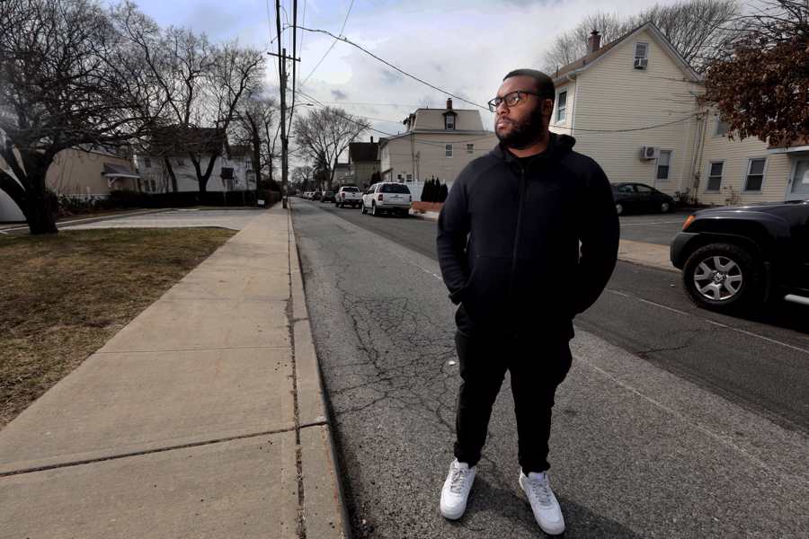In Mamaroneck�s Flats neighborhood, residents adjust to floods, climate