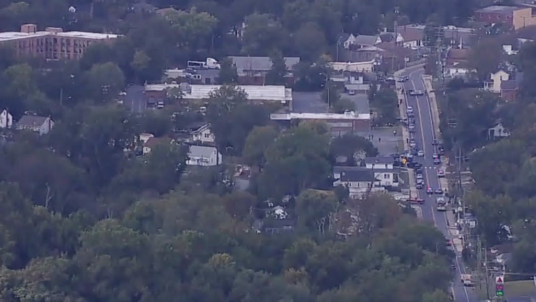 Gunshot In Chapel Ridge Apts Today Christmas Eve 2022 2 Dead In Shooting At Maryland Senior Apartments; Neighbors Told To Shelter