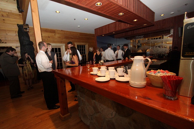 bar