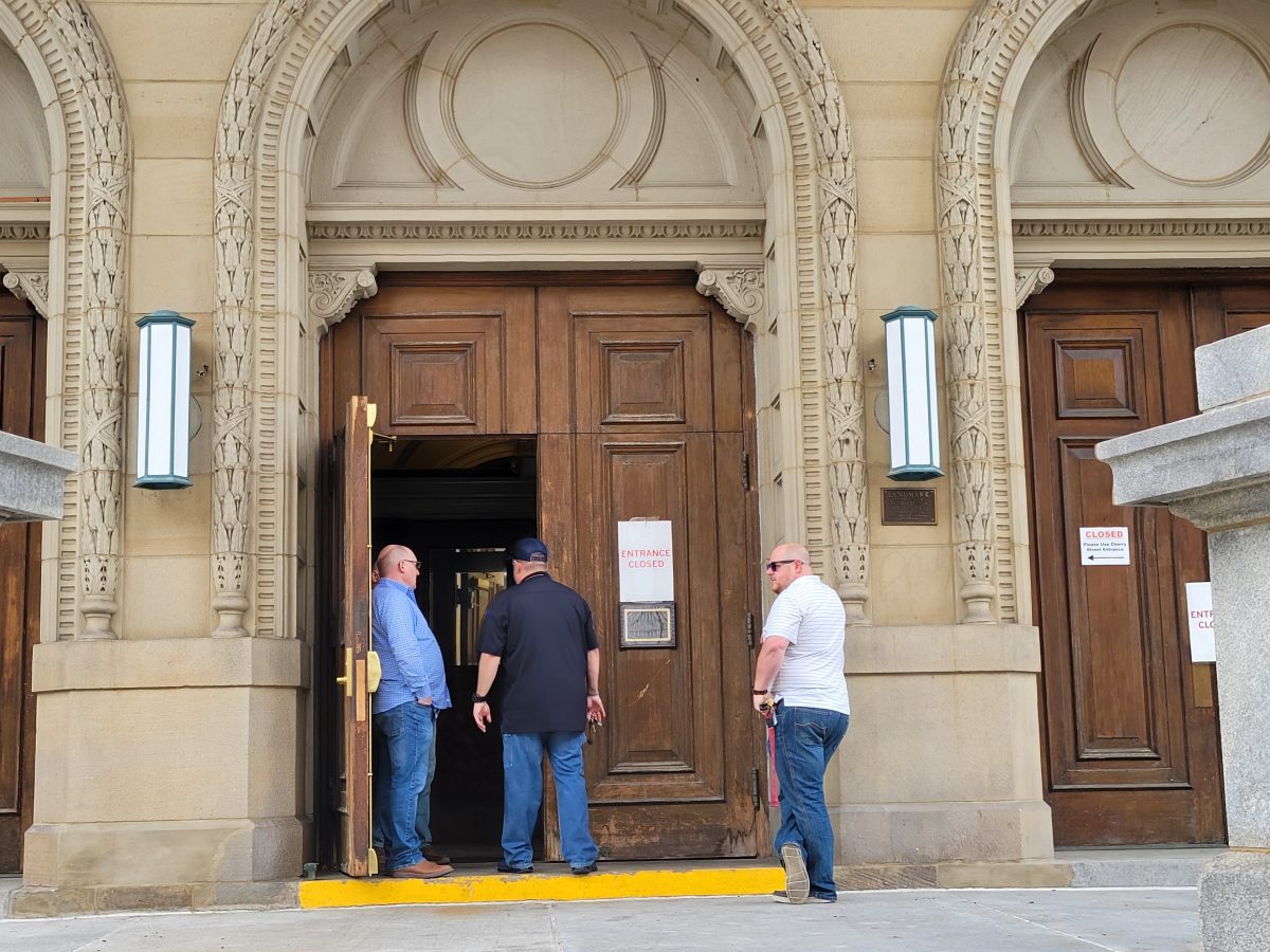 Officials aiming to reopen Washington County Courthouse's main entrance - Vimarsana News