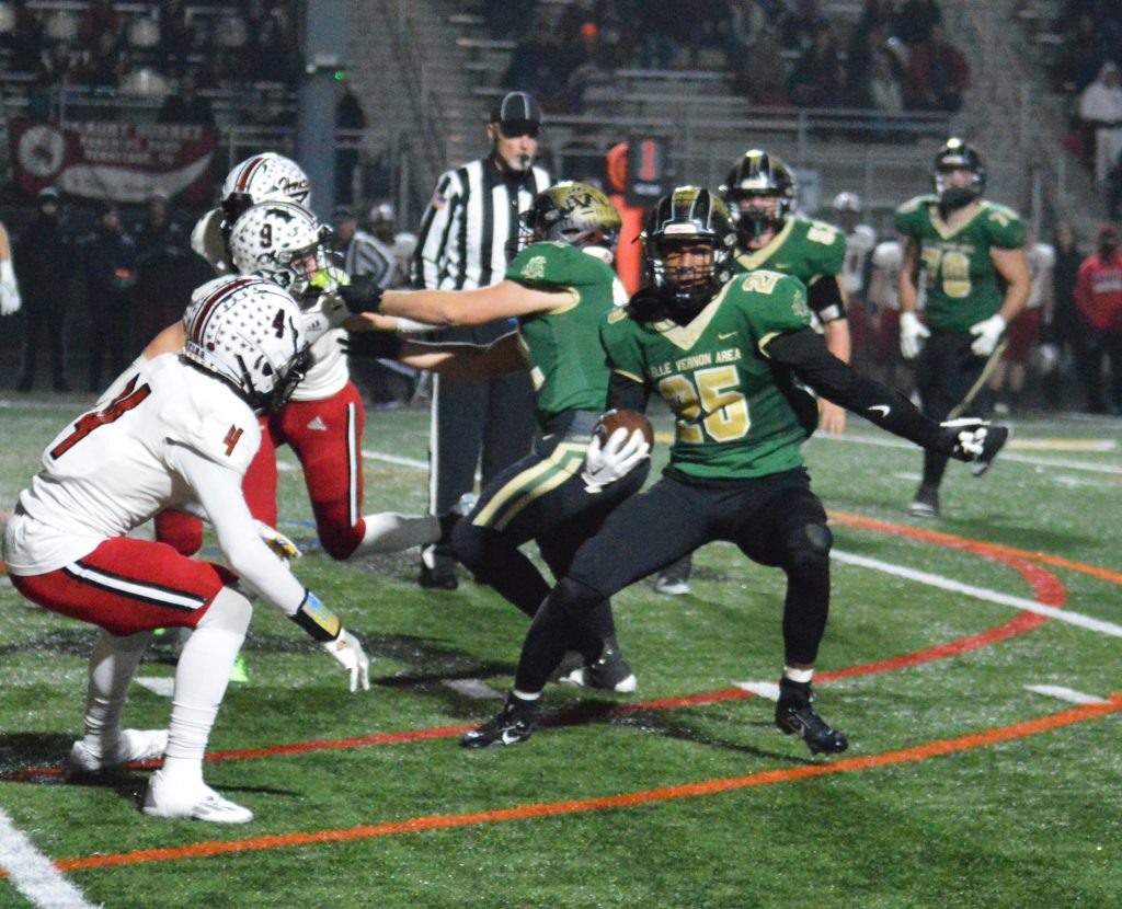 Overpowering: Leopards romp over Hickory, take aim at second straight PIAA title - Vimarsana News