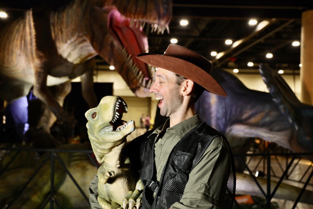 Nation's Biggest Dinosaur Experience Stomps into Pittsburgh - Vimarsana News