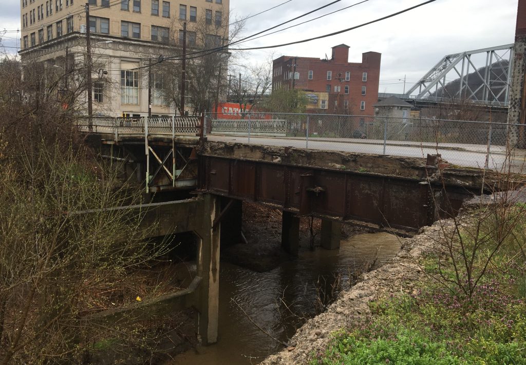 Dunlap Creek Bridge to be disassembled, sent away for repairs - Vimarsana News