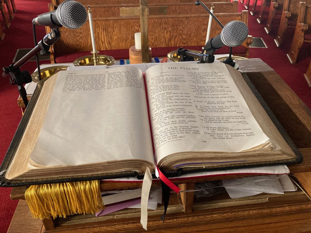 'Empty pulpit crisis': Churches confronting pastor shortage - Vimarsana News