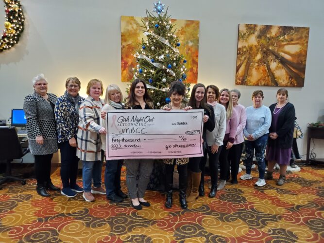 Girls Night Out raises $50,000 for breast care center | News, Sports, Jobs - Vimarsana News