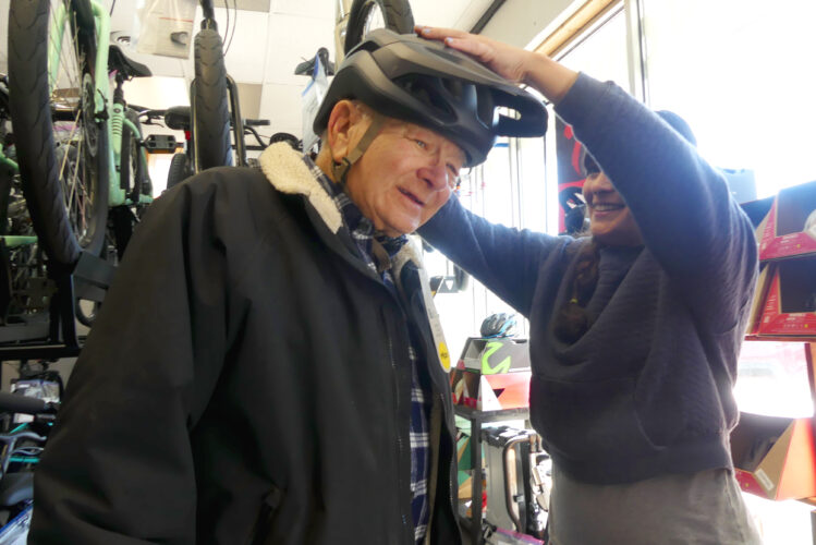 Getting into gear: Local bike shops preparing for summer | News, Sports, Jobs - Vimarsana News