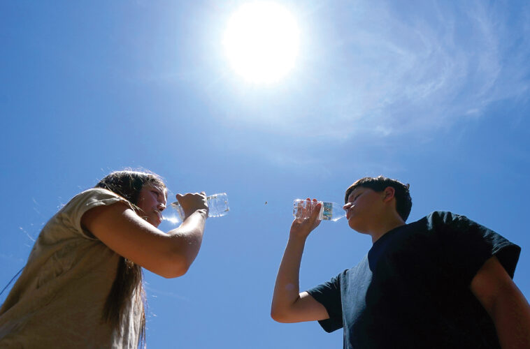 Phoenix scorches at 110 for 19th day | News, Sports, Jobs - Vimarsana News