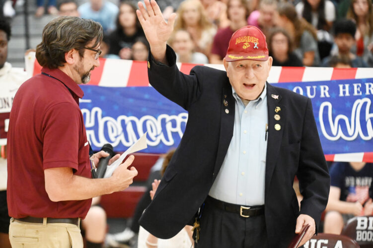 Local vet finally gets high school diploma | News, Sports, Jobs - Vimarsana News