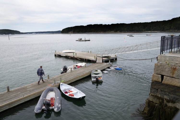 Hurricane Lee targeting New England with rolling seas | News, Sports, Jobs - Vimarsana News