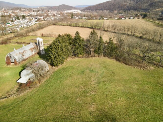 Acres of debate — Obtaining Stowell Farm land a source of controversy | News, Sports, Jobs - Vimarsana News