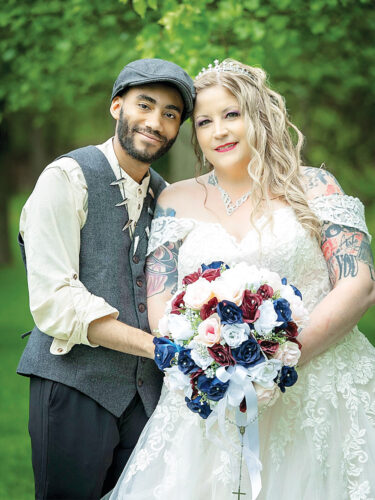 Local couple invited to Walmart ad premiere | News, Sports, Jobs - Vimarsana News