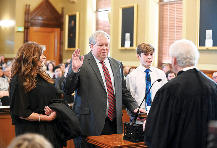 Blair swears in new officials | News, Sports, Jobs - Vimarsana News