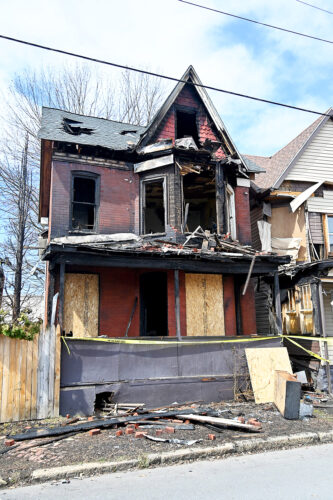 Woman dies in city fire | News, Sports, Jobs - Vimarsana News