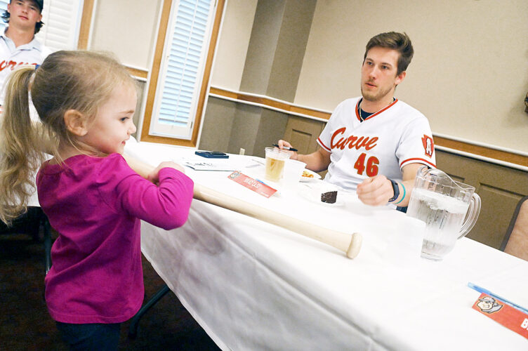 Biggest little fan | News, Sports, Jobs - Vimarsana News