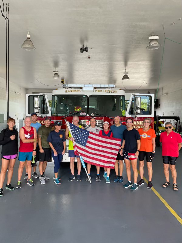 Sanibel fire district, run club recognize veterans with event | News, Sports, Jobs - SANIBEL-CAPTIVA - Vimarsana News