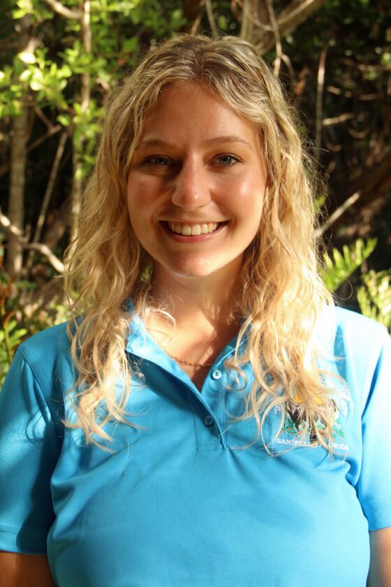 DDWS welcomes new intern | News, Sports, Jobs - SANIBEL-CAPTIVA - Island Reporter, Islander and Current - Vimarsana News
