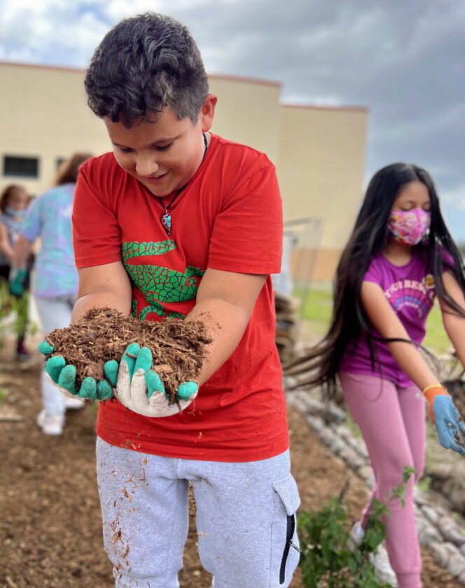Refuge, DDWS taking school applications for grants | News, Sports, Jobs - SANIBEL-CAPTIVA - Island Reporter, Islander and Current - Vimarsana News
