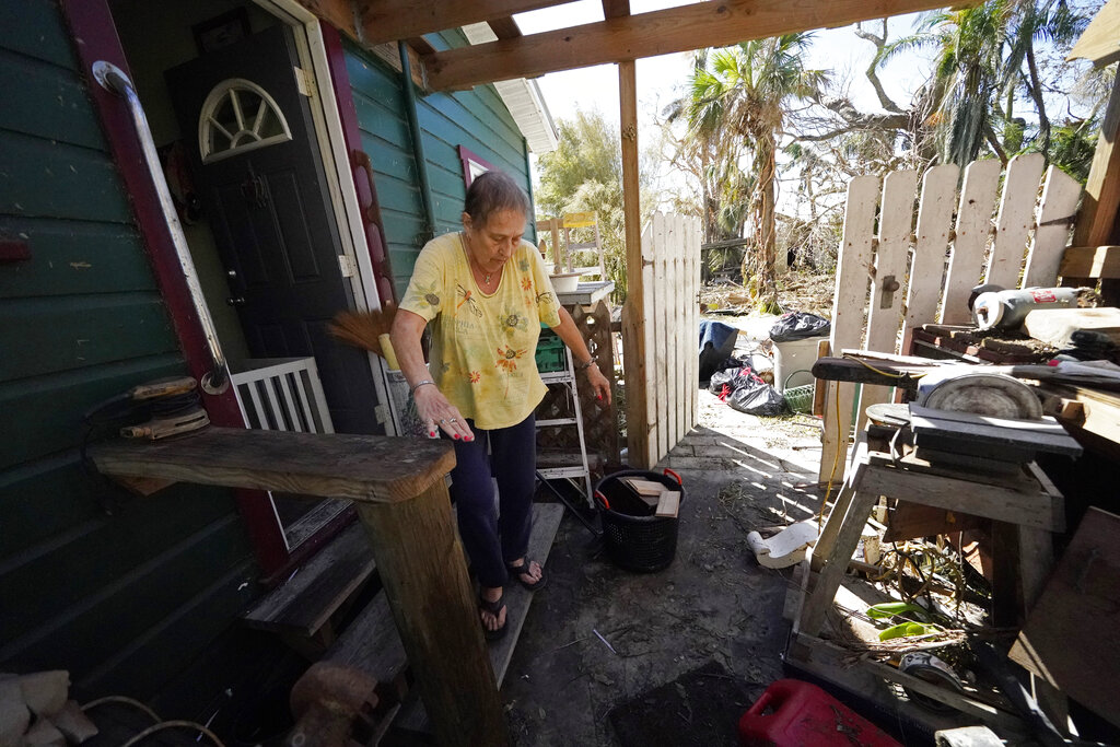 PHOTO & VIDEO: Ian leaves dozens dead as focus turns to rescue, recovery | News, Sports, Jobs - SANIBEL-CAPTIVA - Vimarsana News