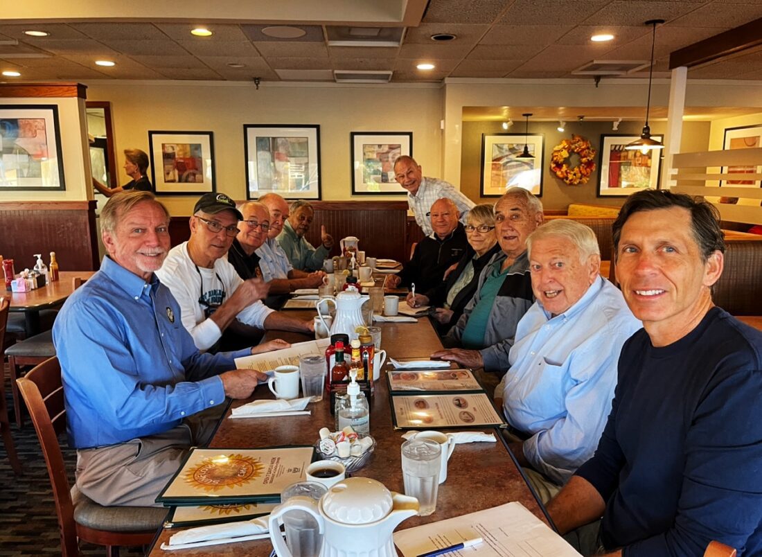 Kiwanis holds meeting with speaker | News, Sports, Jobs - SANIBEL-CAPTIVA - Island Reporter, Islander and Current - Vimarsana News