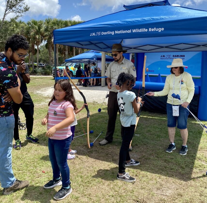 Refuge's Conservation Carnival draws crowd | News, Sports, Jobs - SANIBEL-CAPTIVA - Island Reporter, Islander and Current - Vimarsana News