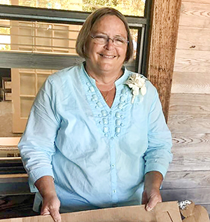CIHS to honor Anders with Betty Anholt award | News, Sports, Jobs - SANIBEL-CAPTIVA - Island Reporter, Islander and Current - Vimarsana News