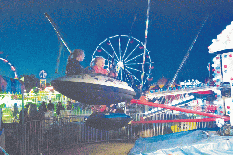 Chamber plans summer events | News, Sports, Jobs - Vimarsana News
