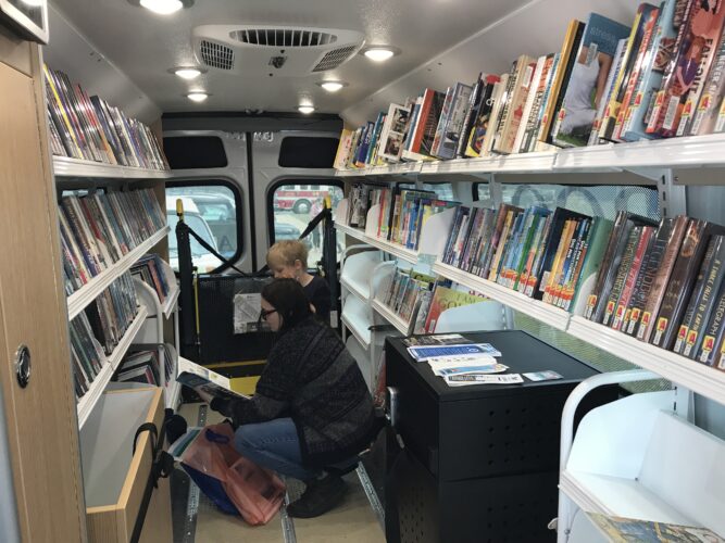 Bookmobile hits the road | News, Sports, Jobs - Vimarsana News