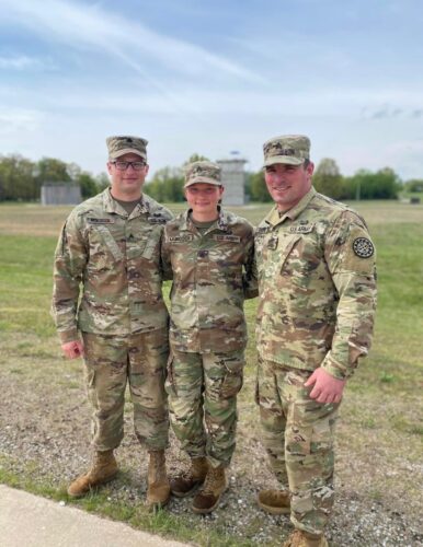 Local soldier graduates air assault school | News, Sports, Jobs - Vimarsana News