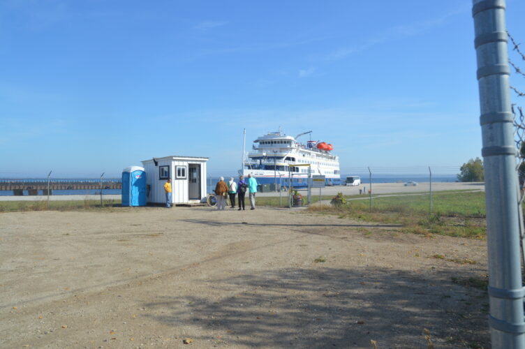 Last cruise ship docks in Escanaba | News, Sports, Jobs - Vimarsana News