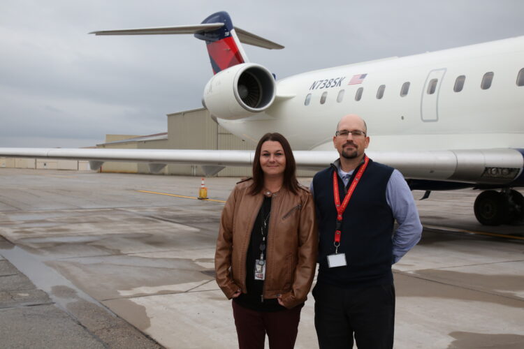 New managers look at future of airport | News, Sports, Jobs - Vimarsana News