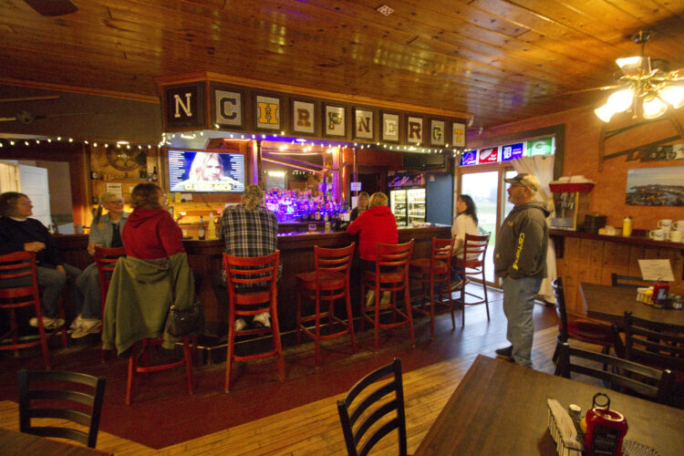 Business Profile: The Nahma Inn has a long history in local area | News, Sports, Jobs - Vimarsana News