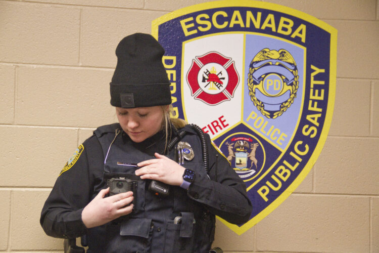 Escanaba Public Safety to begin using body cams | News, Sports, Jobs - Vimarsana News
