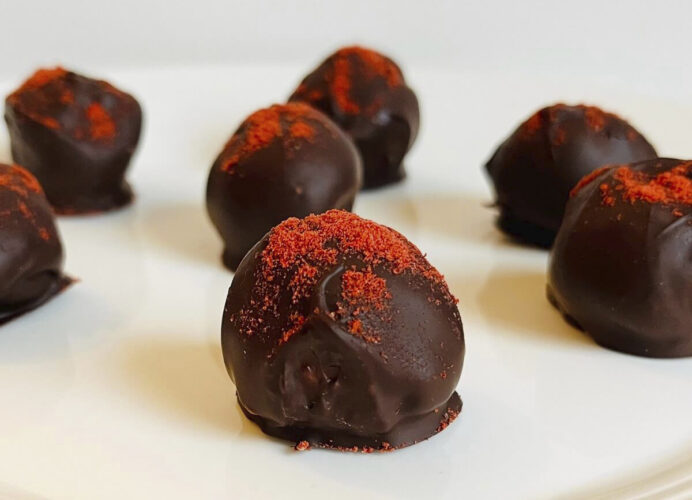Why not make custom chocolates for your Valentine? | News, Sports, Jobs - Vimarsana News