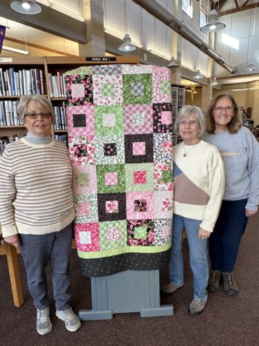 Quilt raffle to benefit Gladstone Library | News, Sports, Jobs - Vimarsana News