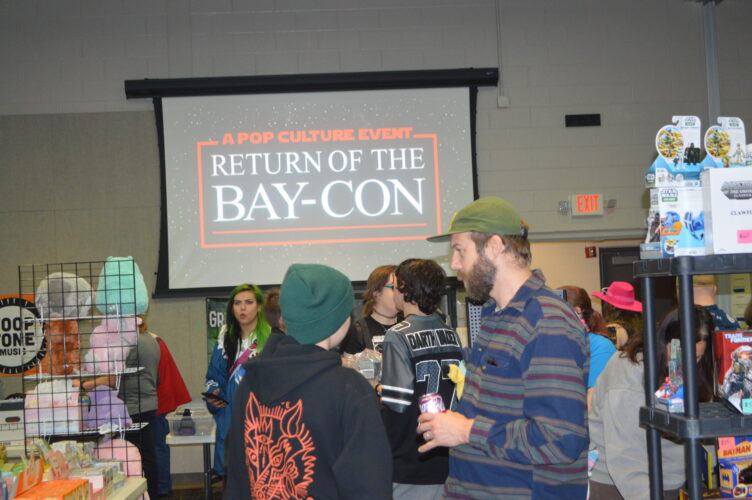 Return of the Bay-Con | News, Sports, Jobs - Vimarsana News
