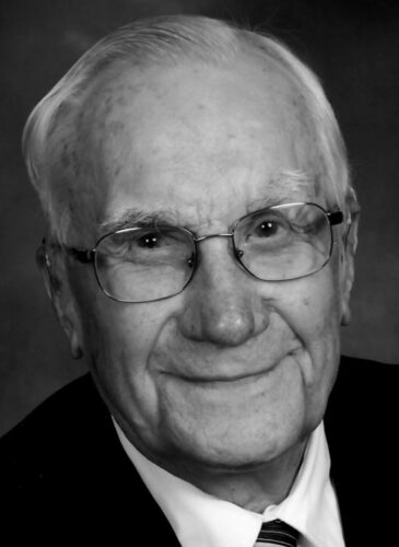 Gilbert W. Olawsky | News, Sports, Jobs - Fairmont Sentinel - Vimarsana News