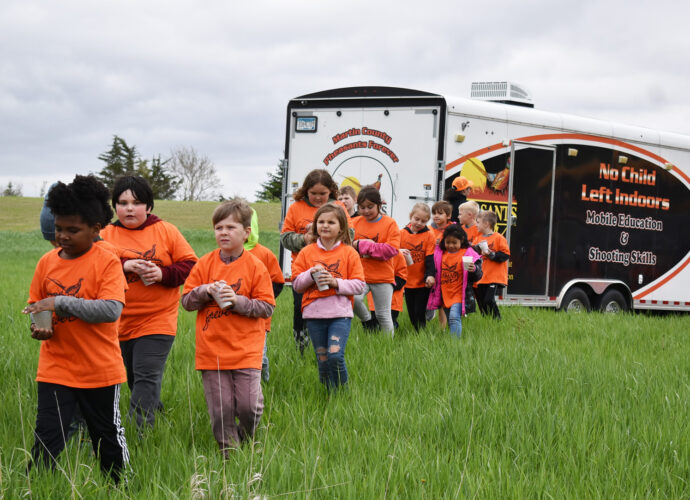 Pollinator day educates students | News, Sports, Jobs - Vimarsana News