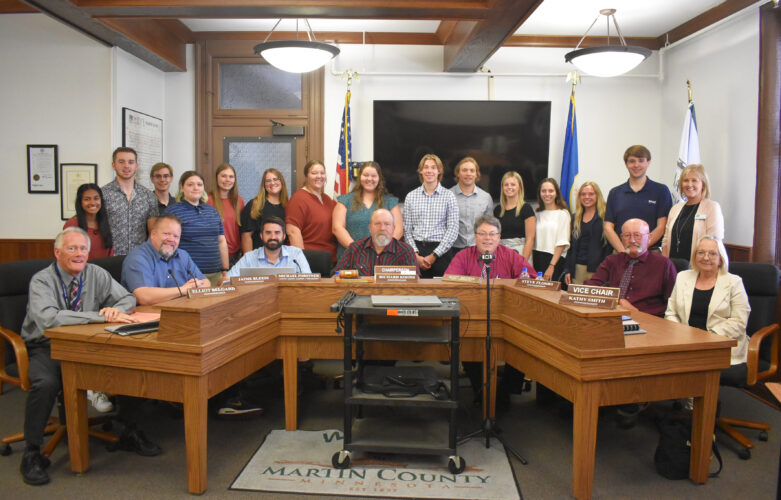 Commissioners meet summer interns | News, Sports, Jobs - Vimarsana News