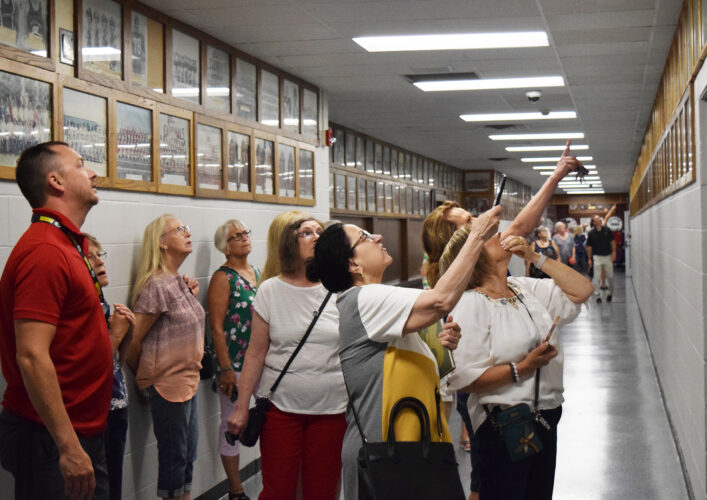High school's debut class celebrates 50th | News, Sports, Jobs - Vimarsana News