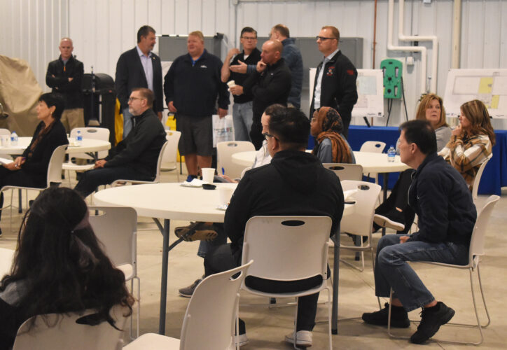 Bonding tour stops in Fairmont | News, Sports, Jobs - Vimarsana News
