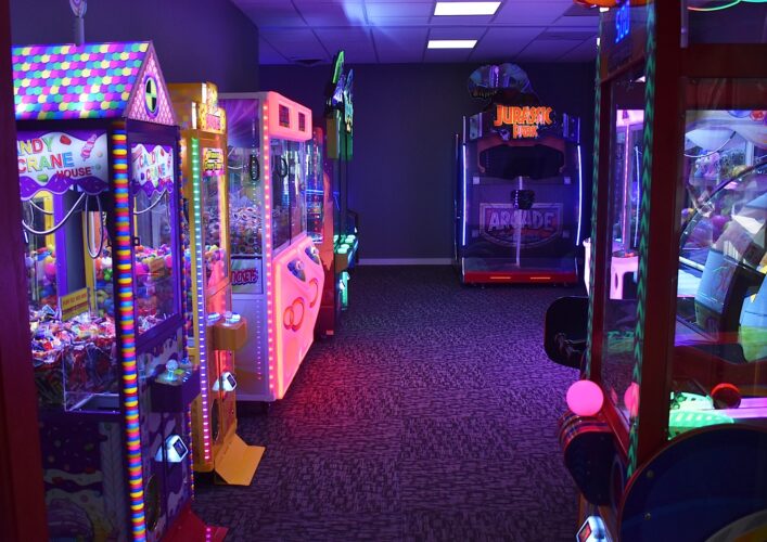 Bowlmor expands with arcade | News, Sports, Jobs - Vimarsana News