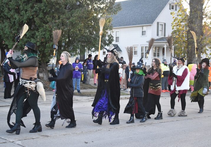 Night proved 'scary' good for Fairmont | News, Sports, Jobs - Vimarsana News