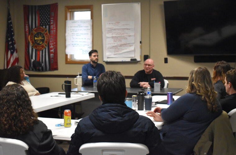 Program gives local insight | News, Sports, Jobs - Vimarsana News